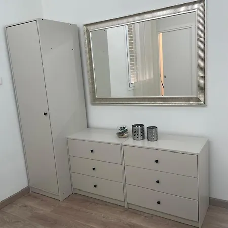 아파트 Domus Ganata *